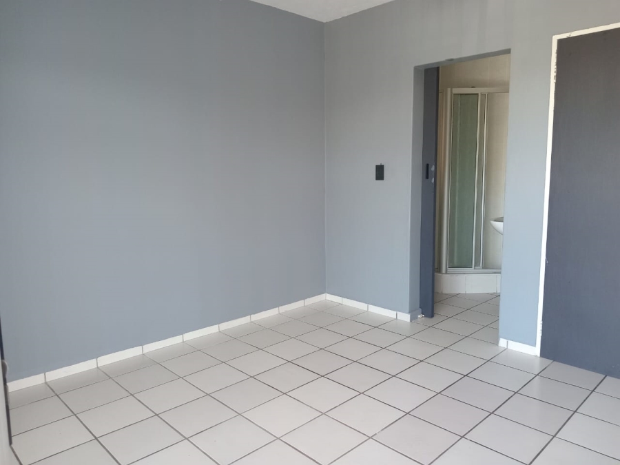 3 Bedroom Property for Sale in St Michaels On Sea KwaZulu-Natal
