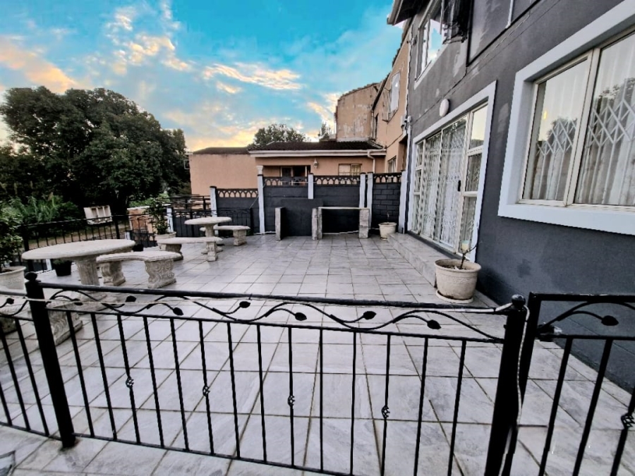 3 Bedroom Property for Sale in Whetstone KwaZulu-Natal