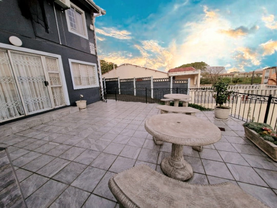 3 Bedroom Property for Sale in Whetstone KwaZulu-Natal