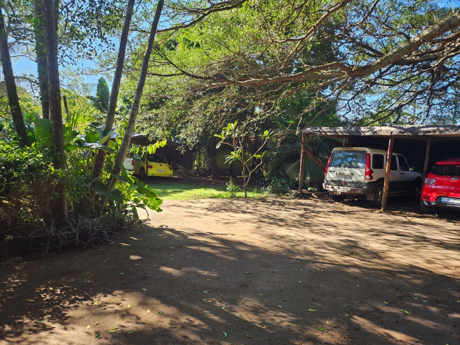 6 Bedroom Property for Sale in Tugela Mouth KwaZulu-Natal