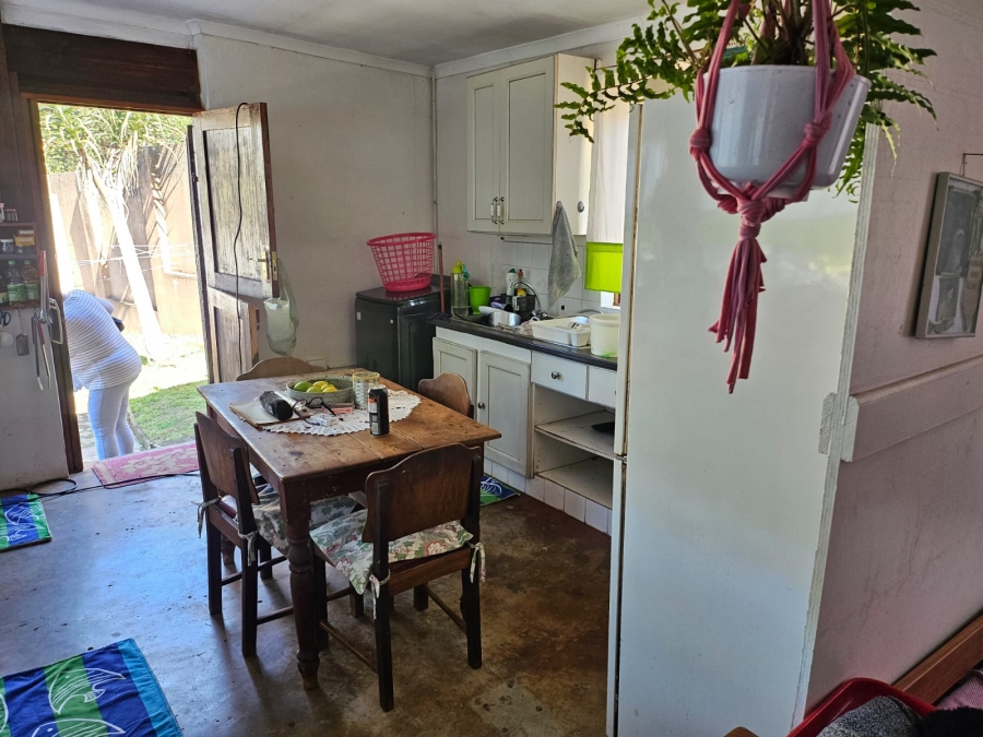 6 Bedroom Property for Sale in Tugela Mouth KwaZulu-Natal
