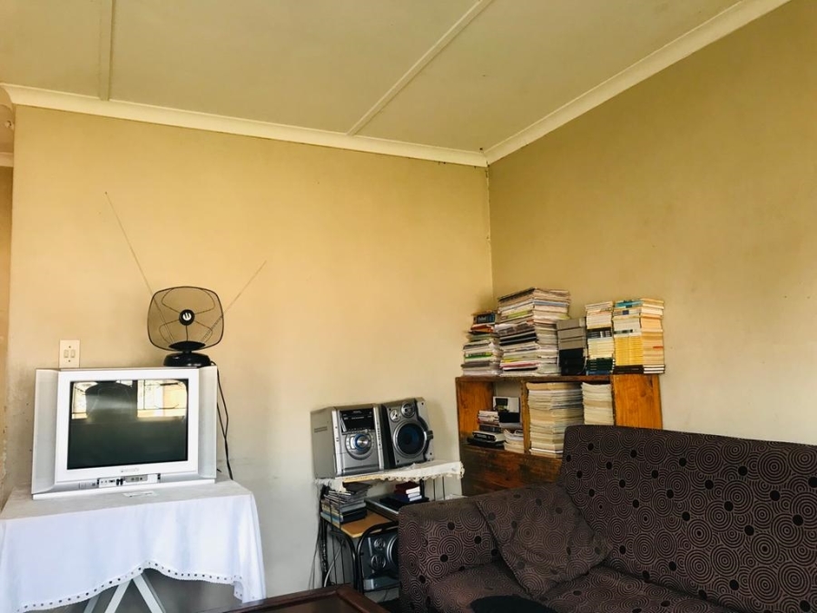 2 Bedroom Property for Sale in Esikhawini KwaZulu-Natal