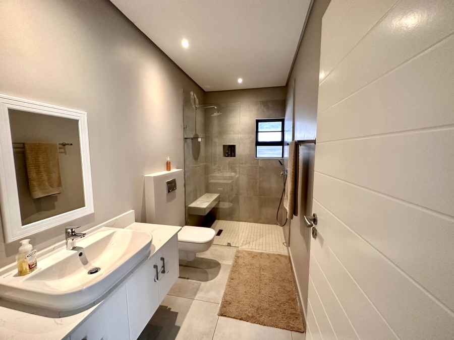 3 Bedroom Property for Sale in Brettenwood Coastal Estate KwaZulu-Natal