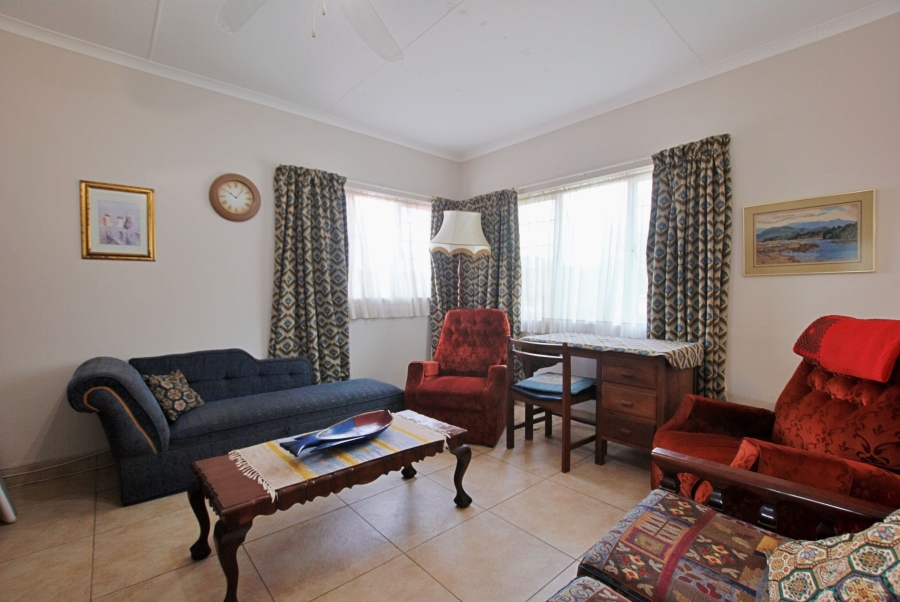 5 Bedroom Property for Sale in Pennington KwaZulu-Natal