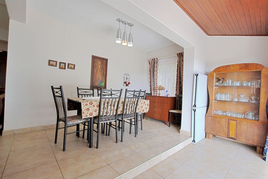 5 Bedroom Property for Sale in Pennington KwaZulu-Natal