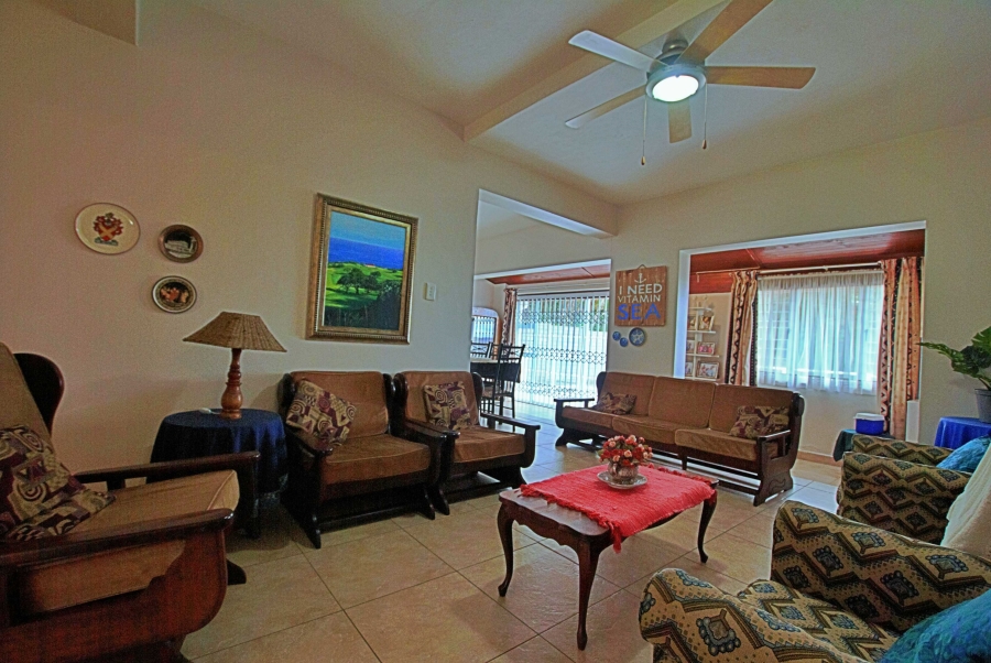 5 Bedroom Property for Sale in Pennington KwaZulu-Natal