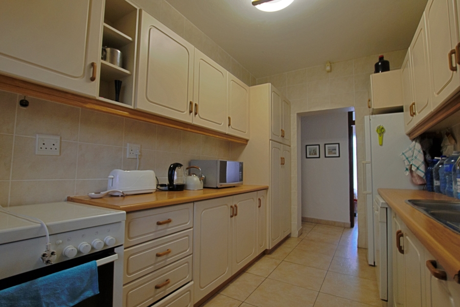 5 Bedroom Property for Sale in Pennington KwaZulu-Natal
