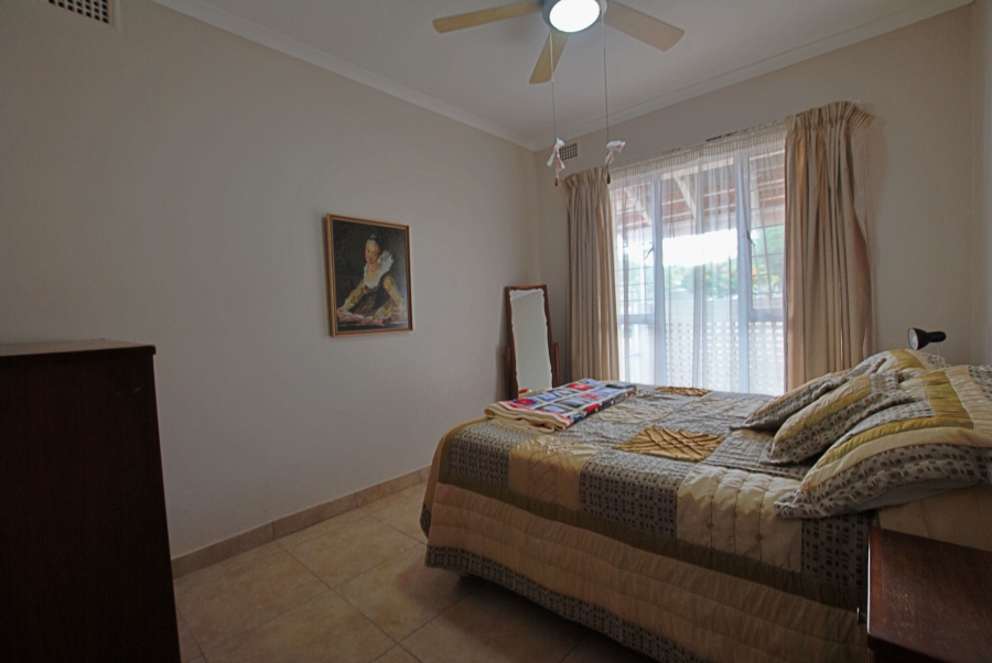 5 Bedroom Property for Sale in Pennington KwaZulu-Natal