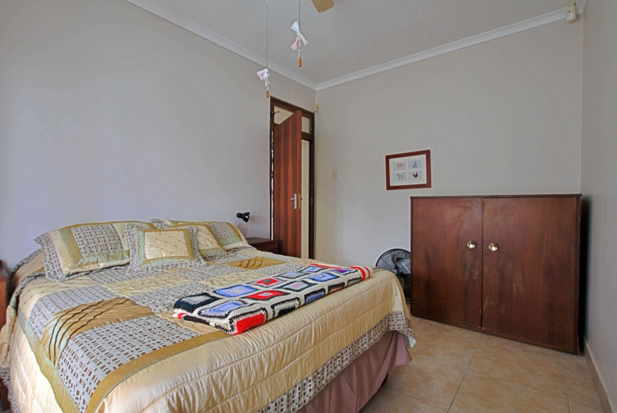 5 Bedroom Property for Sale in Pennington KwaZulu-Natal