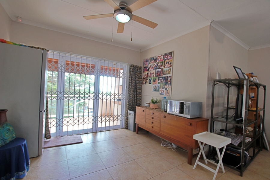 5 Bedroom Property for Sale in Pennington KwaZulu-Natal