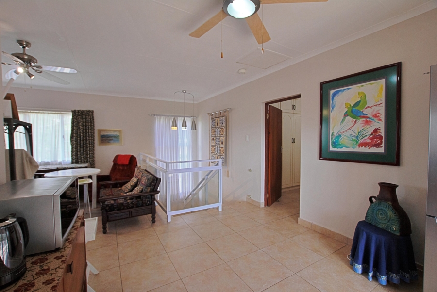 5 Bedroom Property for Sale in Pennington KwaZulu-Natal