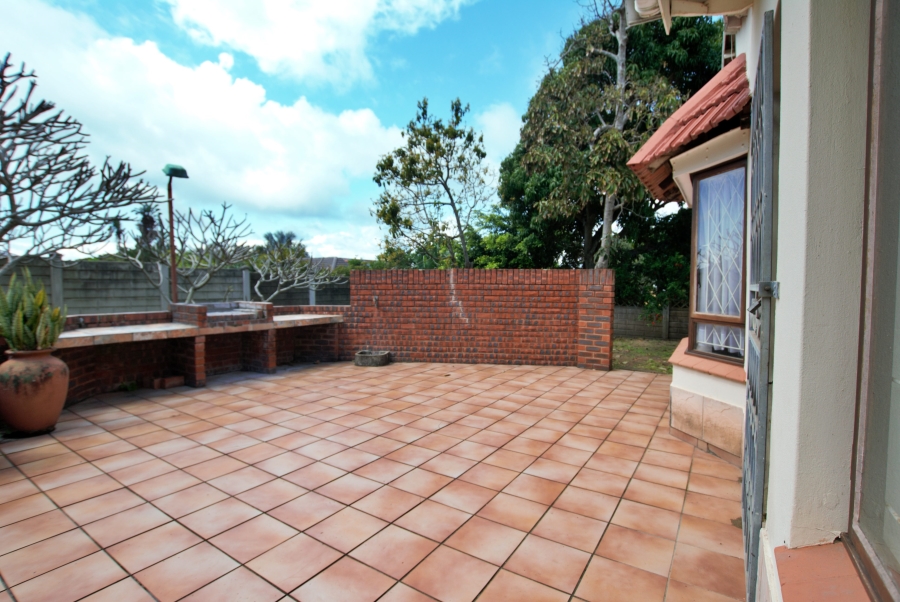 5 Bedroom Property for Sale in Pennington KwaZulu-Natal