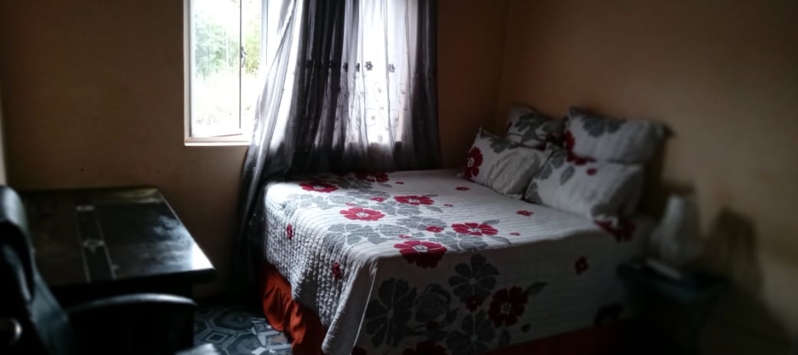 2 Bedroom Property for Sale in Kwandengezi KwaZulu-Natal