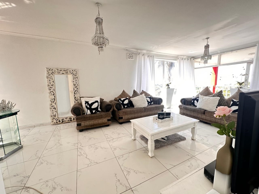 4 Bedroom Property for Sale in Mobeni Heights KwaZulu-Natal