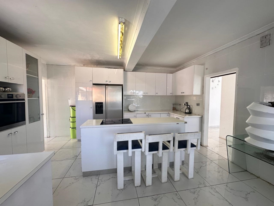 4 Bedroom Property for Sale in Mobeni Heights KwaZulu-Natal