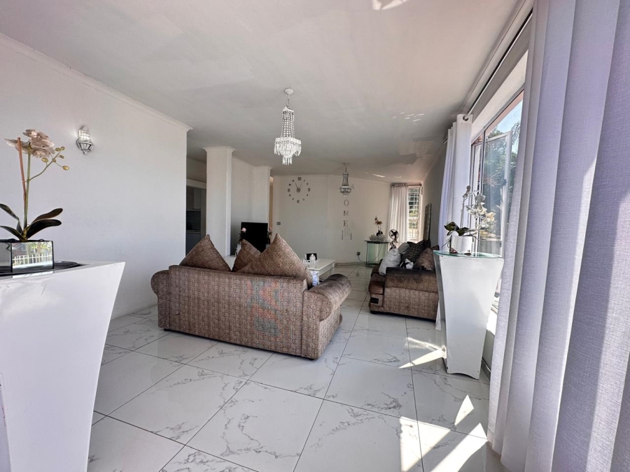 4 Bedroom Property for Sale in Mobeni Heights KwaZulu-Natal