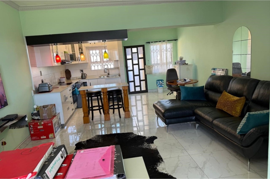 1 Bedroom Property for Sale in North Beach KwaZulu-Natal