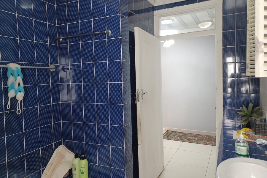 5 Bedroom Property for Sale in Kloof KwaZulu-Natal