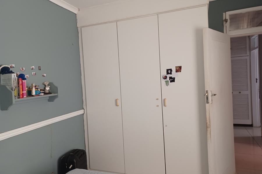 5 Bedroom Property for Sale in Kloof KwaZulu-Natal