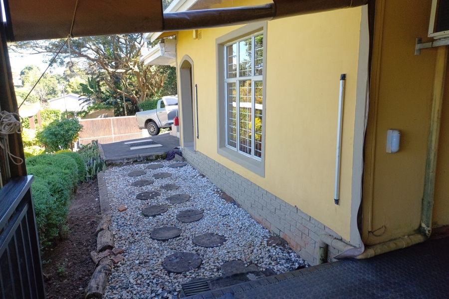 5 Bedroom Property for Sale in Kloof KwaZulu-Natal