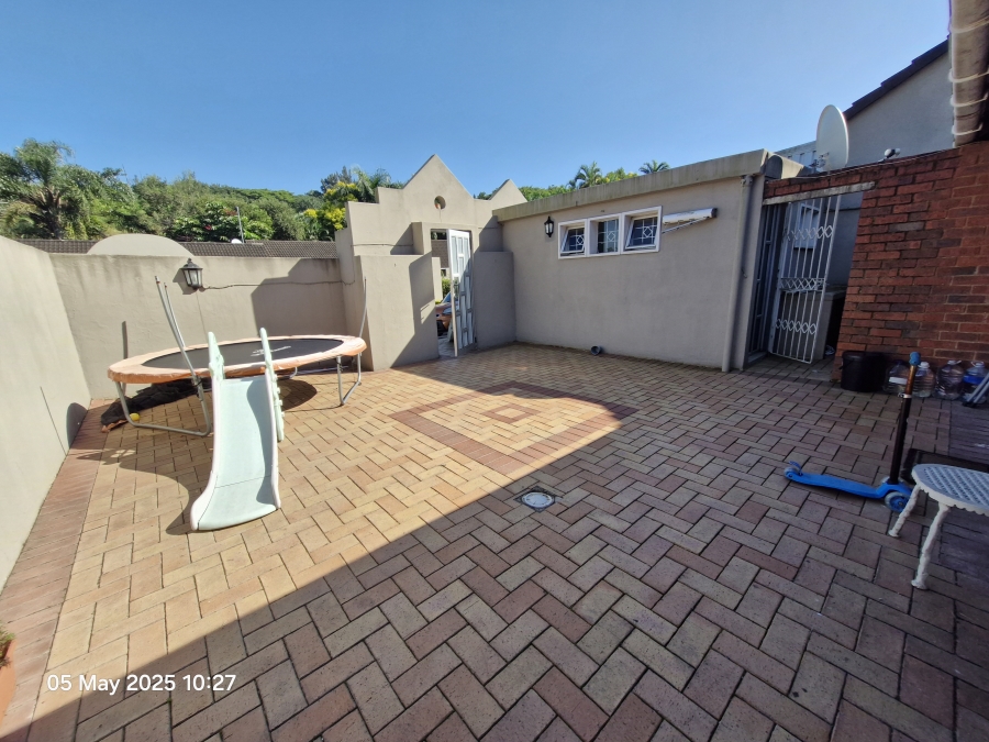 2 Bedroom Property for Sale in Sherwood KwaZulu-Natal