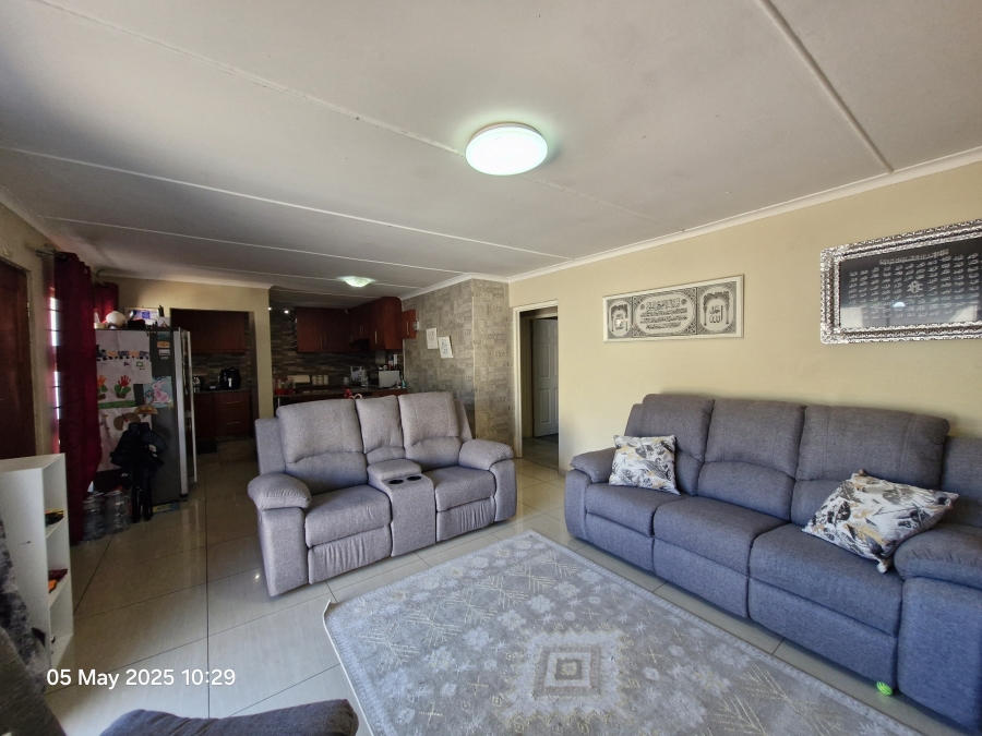 2 Bedroom Property for Sale in Sherwood KwaZulu-Natal