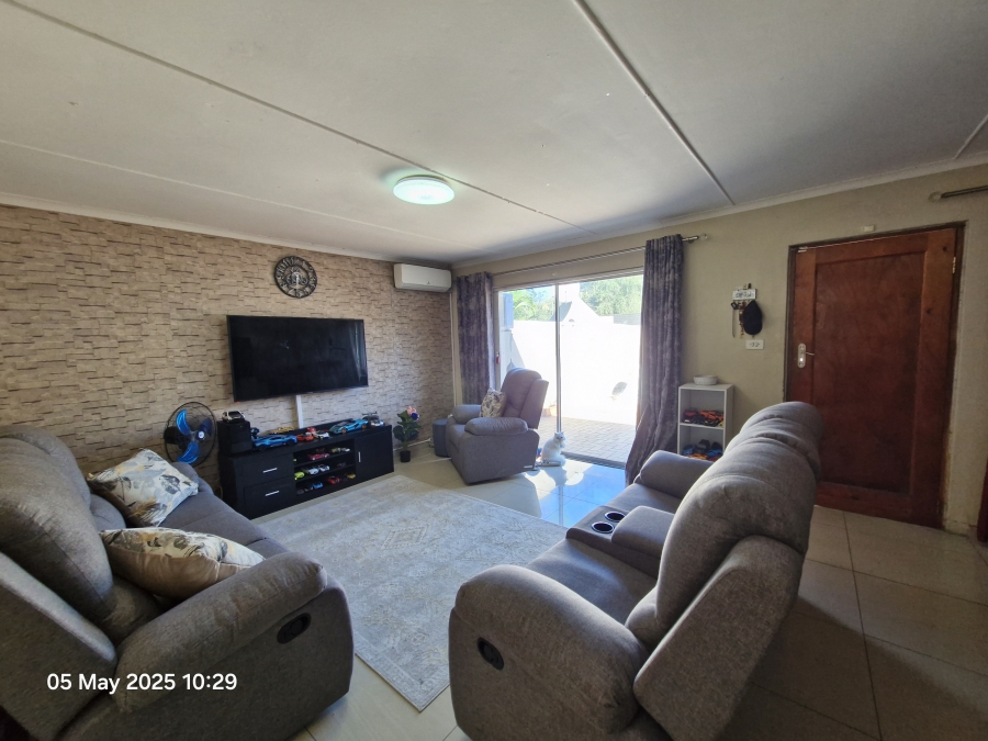 2 Bedroom Property for Sale in Sherwood KwaZulu-Natal