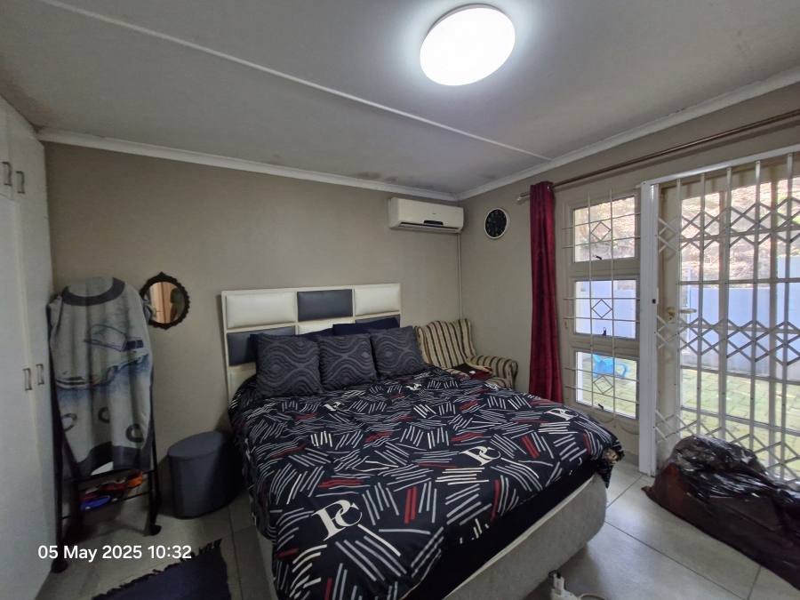 2 Bedroom Property for Sale in Sherwood KwaZulu-Natal