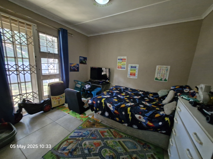 2 Bedroom Property for Sale in Sherwood KwaZulu-Natal