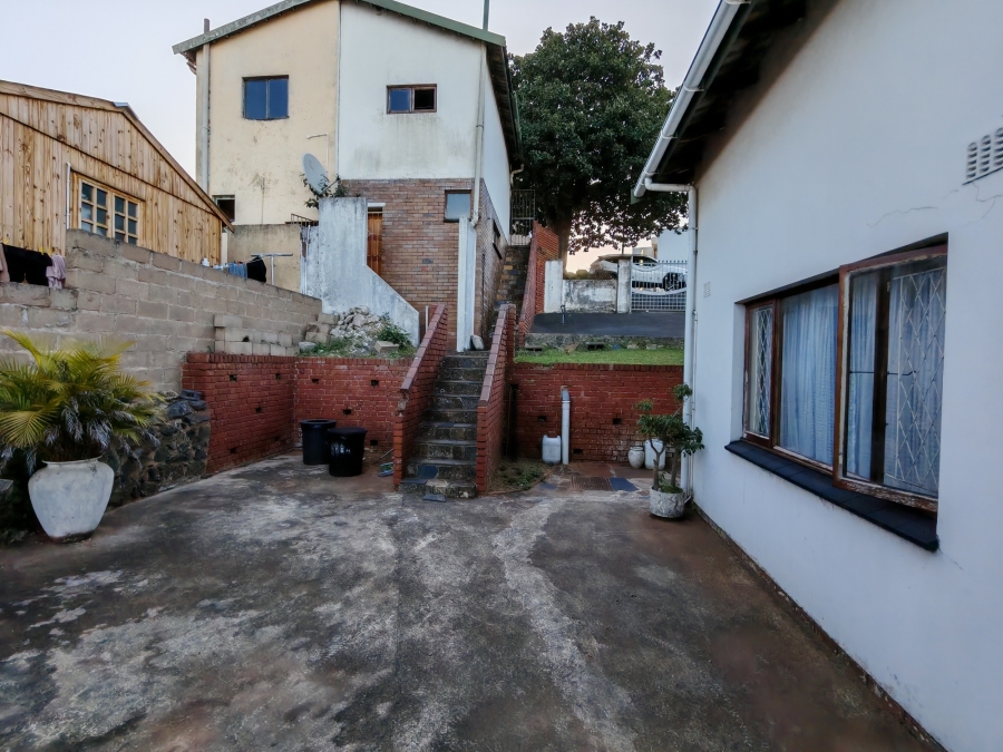 3 Bedroom Property for Sale in Wentworth KwaZulu-Natal
