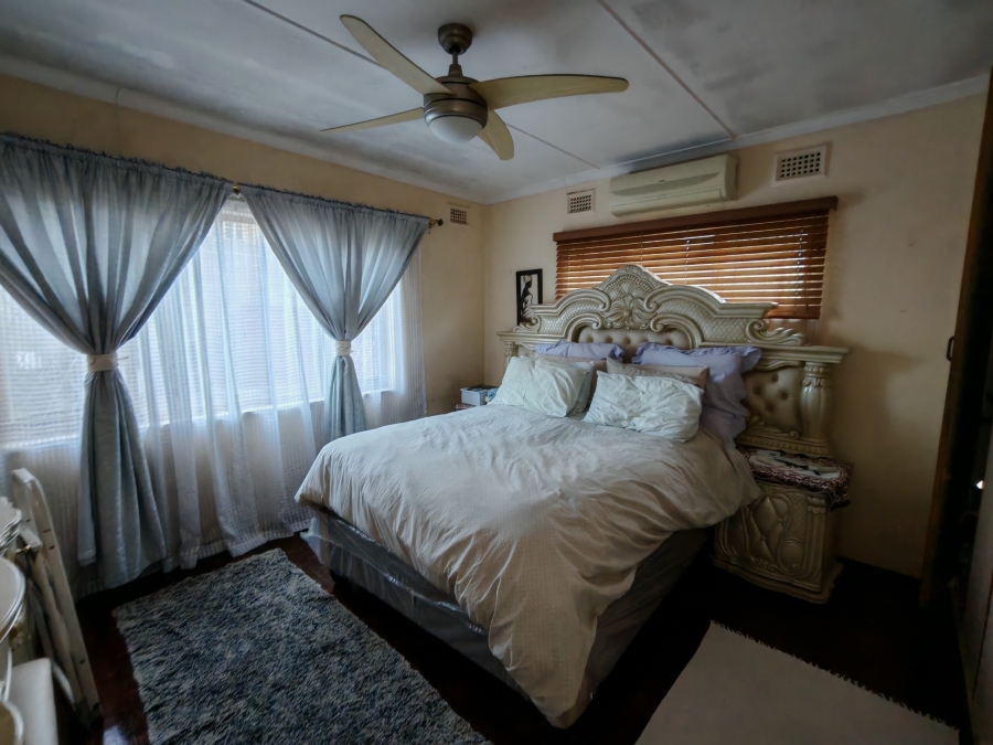 3 Bedroom Property for Sale in Wentworth KwaZulu-Natal