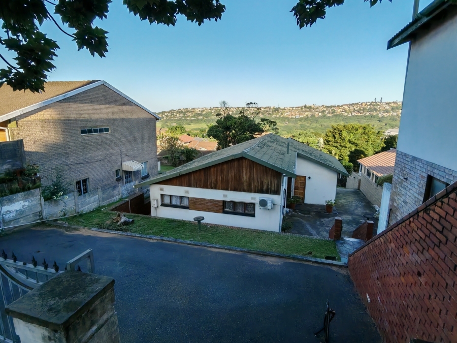3 Bedroom Property for Sale in Wentworth KwaZulu-Natal