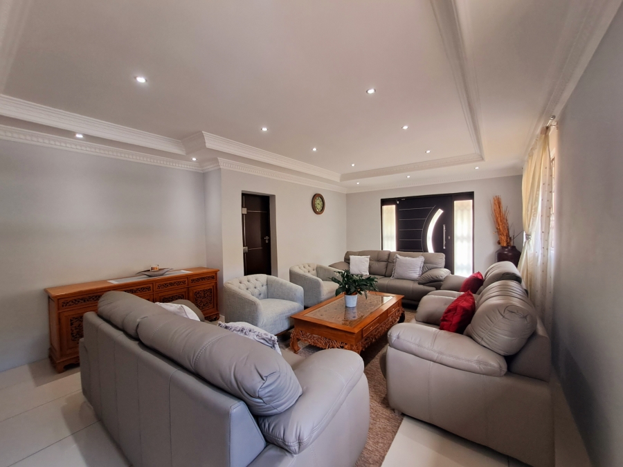 To Let 4 Bedroom Property for Rent in Moseley Park KwaZulu-Natal