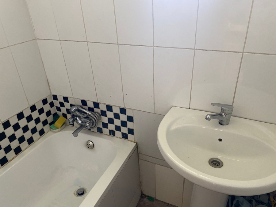 2 Bedroom Property for Sale in Montclair KwaZulu-Natal