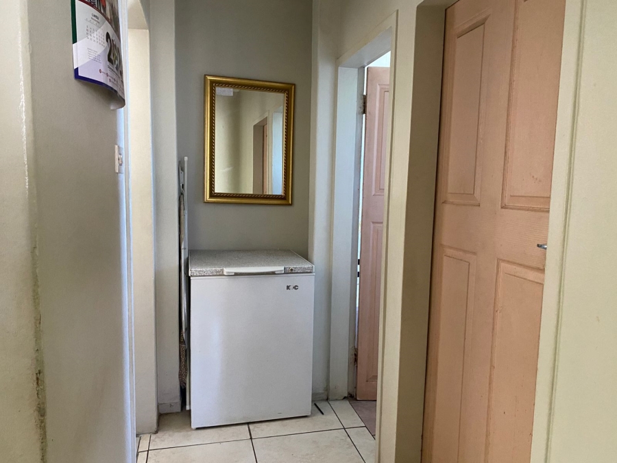 2 Bedroom Property for Sale in Montclair KwaZulu-Natal