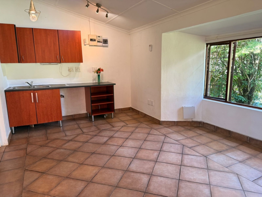 To Let 1 Bedroom Property for Rent in Winston Park KwaZulu-Natal