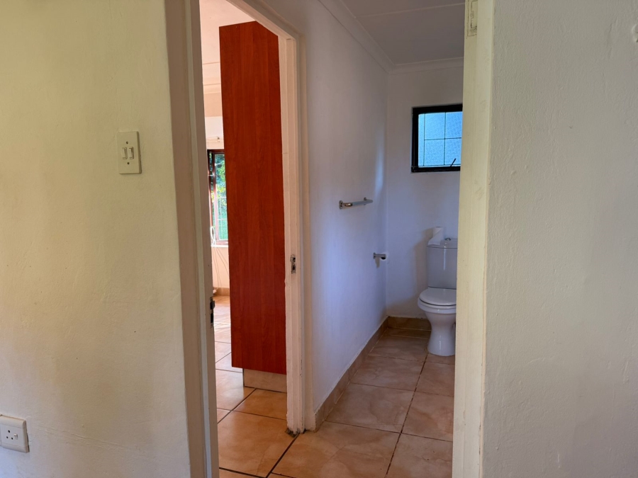 To Let 1 Bedroom Property for Rent in Winston Park KwaZulu-Natal