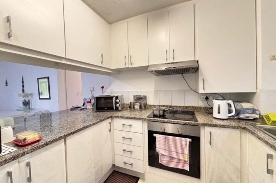 To Let 3 Bedroom Property for Rent in Essenwood KwaZulu-Natal