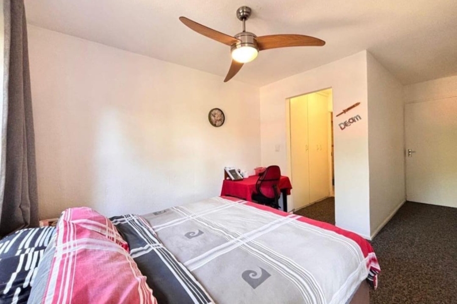 To Let 3 Bedroom Property for Rent in Essenwood KwaZulu-Natal
