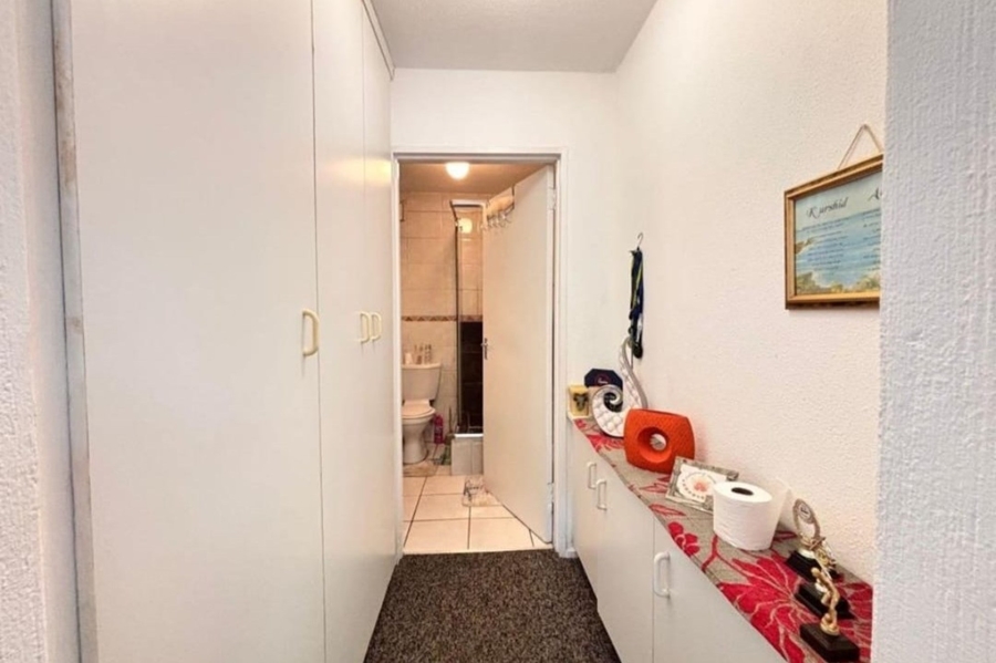 To Let 3 Bedroom Property for Rent in Essenwood KwaZulu-Natal