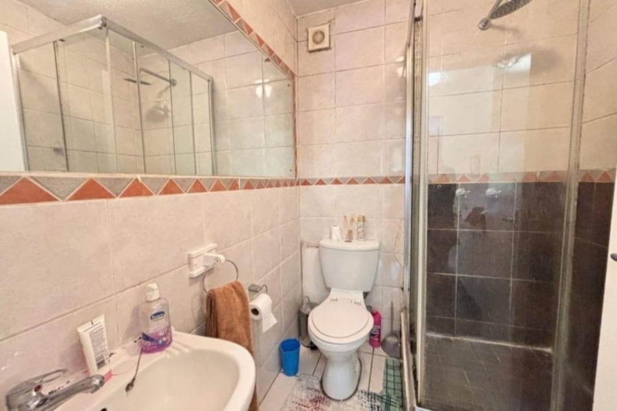 To Let 3 Bedroom Property for Rent in Essenwood KwaZulu-Natal