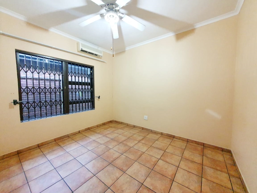 To Let 3 Bedroom Property for Rent in Birdswood KwaZulu-Natal