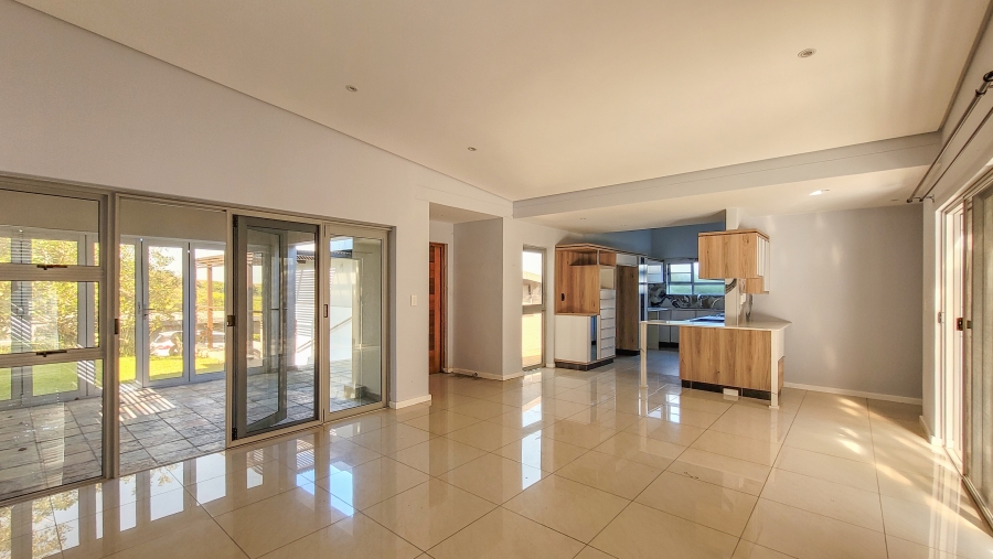 3 Bedroom Property for Sale in Palm Lakes Estate KwaZulu-Natal