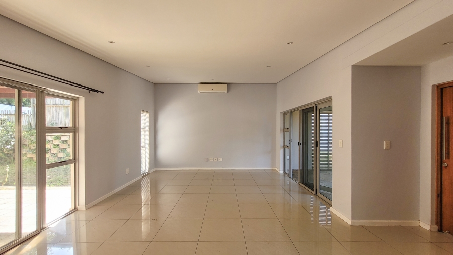 3 Bedroom Property for Sale in Palm Lakes Estate KwaZulu-Natal