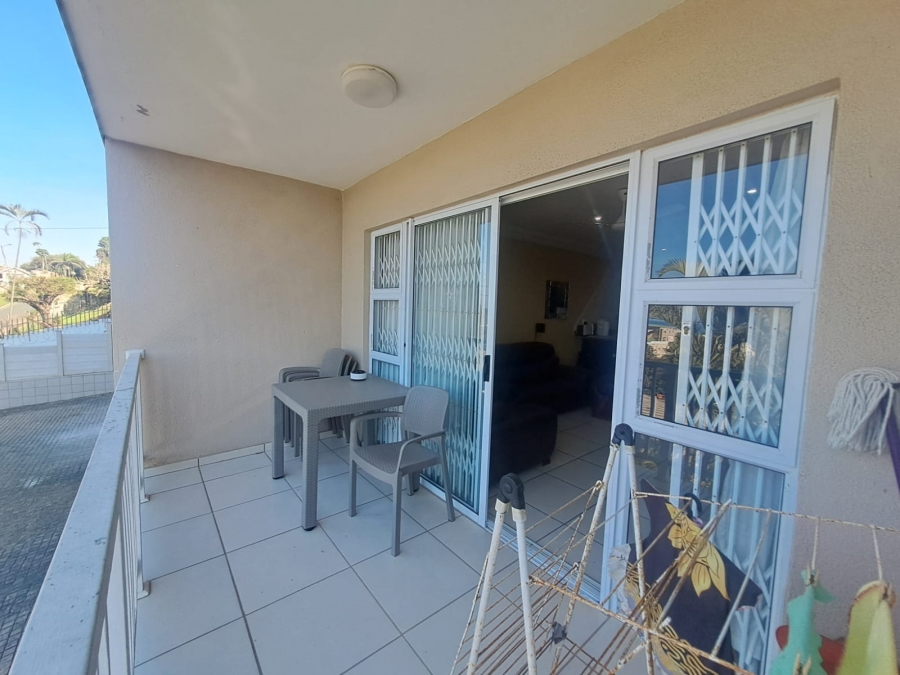 To Let 1 Bedroom Property for Rent in Lawrence Rocks KwaZulu-Natal