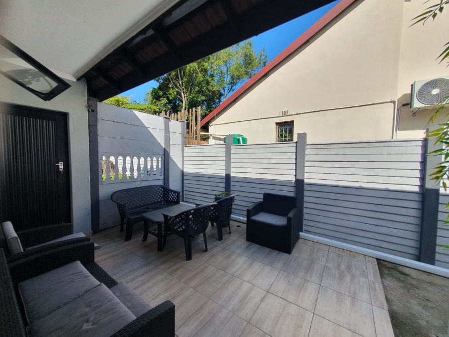 4 Bedroom Property for Sale in Meer En See KwaZulu-Natal