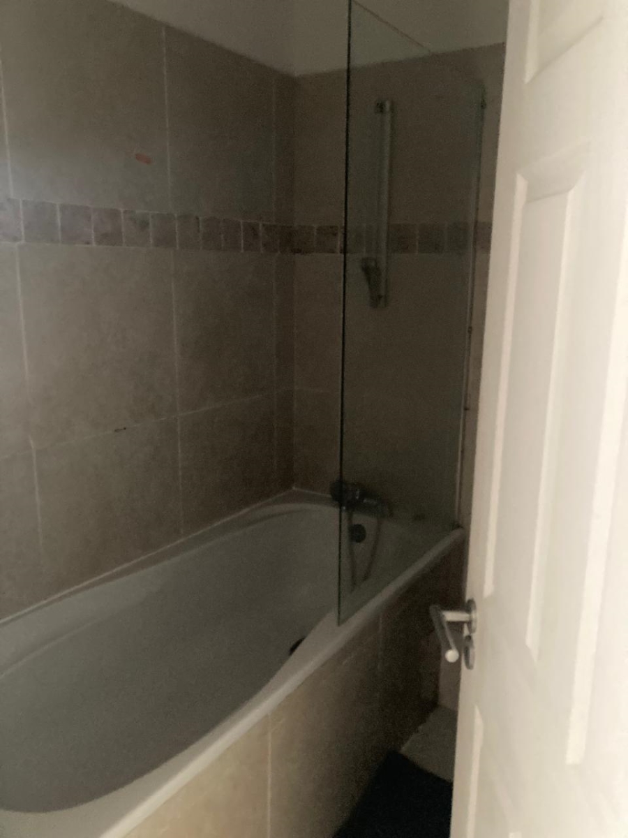 To Let 2 Bedroom Property for Rent in Umhlanga Ridge KwaZulu-Natal
