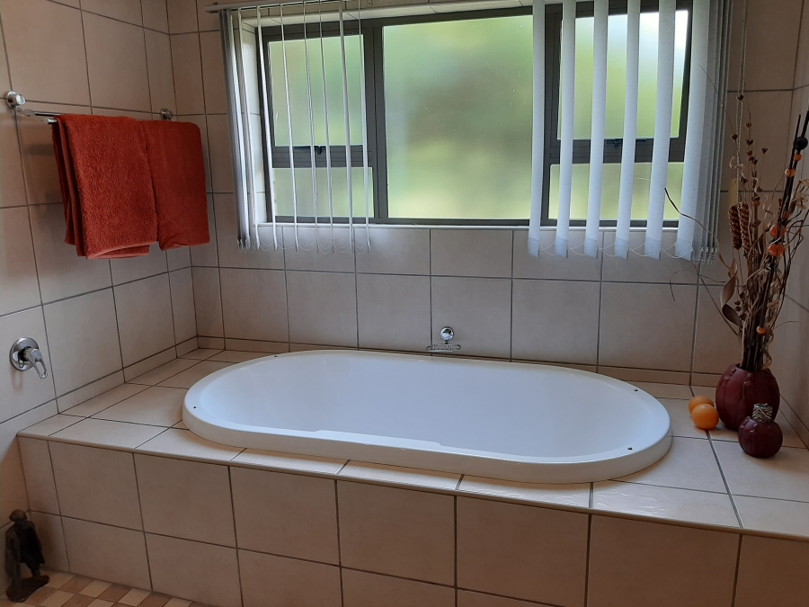 3 Bedroom Property for Sale in Albert Falls KwaZulu-Natal