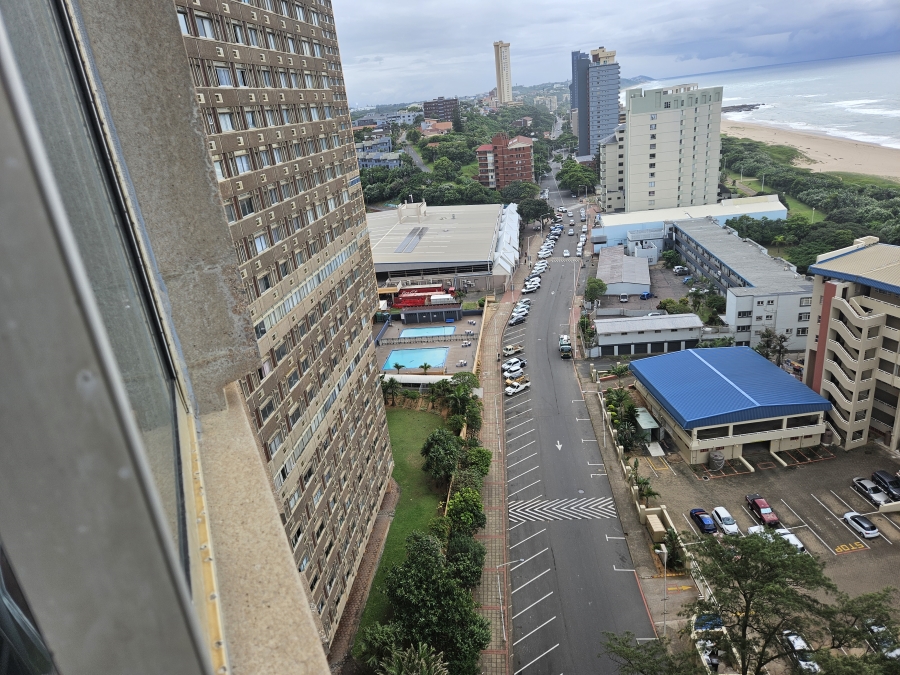 To Let 2 Bedroom Property for Rent in Amanzimtoti KwaZulu-Natal