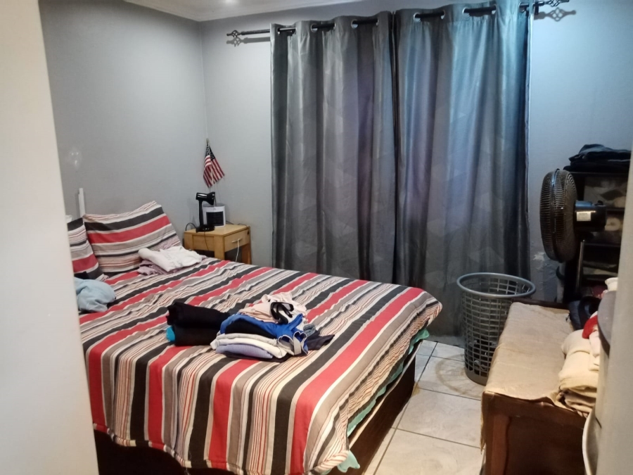 To Let 2 Bedroom Property for Rent in Malvern KwaZulu-Natal